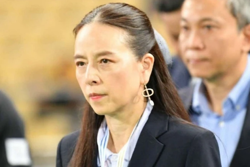 madam-pang-nghen-ngao-truoc-cu-sap-khong-bao-truoc-cua-u22-thai-lan